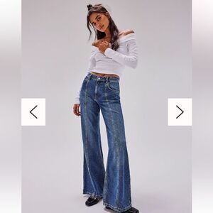 We The Free Wallflower Wide-Leg Jeans Free People size 29
